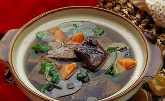 中药材煲汤：养生与美味的完美结合